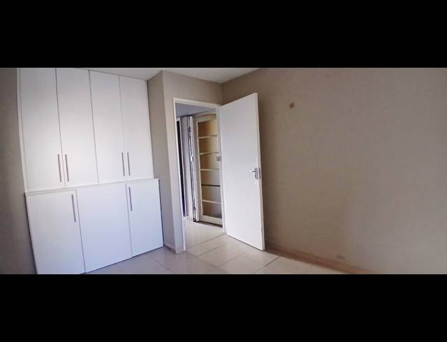 3 BEDROOM APARTMENT TO LET IN SOUTH BEACH